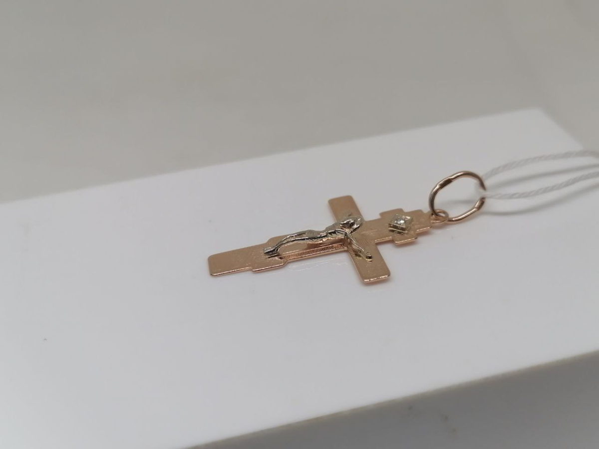 ПОДККИ585 ПОДВЕСКА КРЕСТ С КАМНЕМ (Au 585)