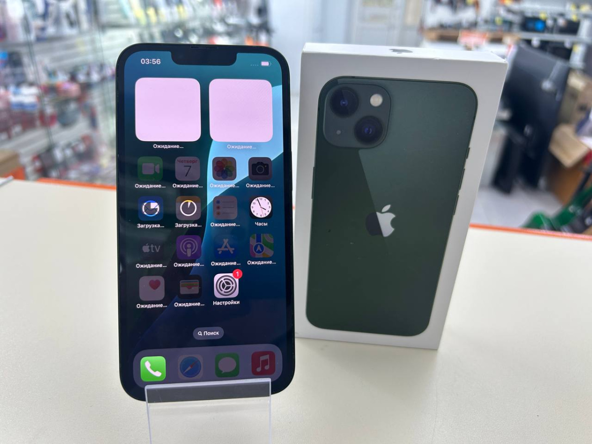 Смартфон Apple iPhone 13 128Gb