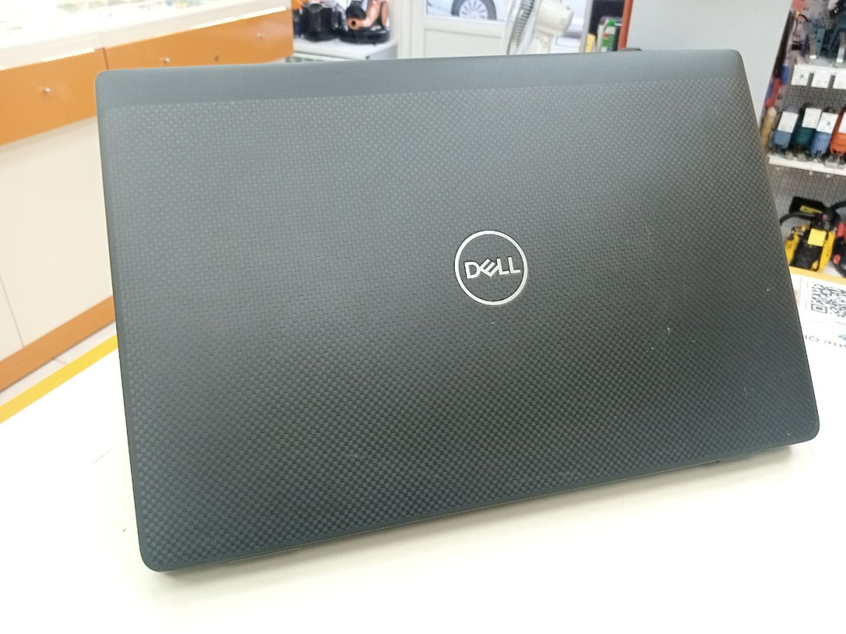 Ноутбук DELL; i5-1145G7, HD Graphics, 16 Гб, 256 Гб, Нет