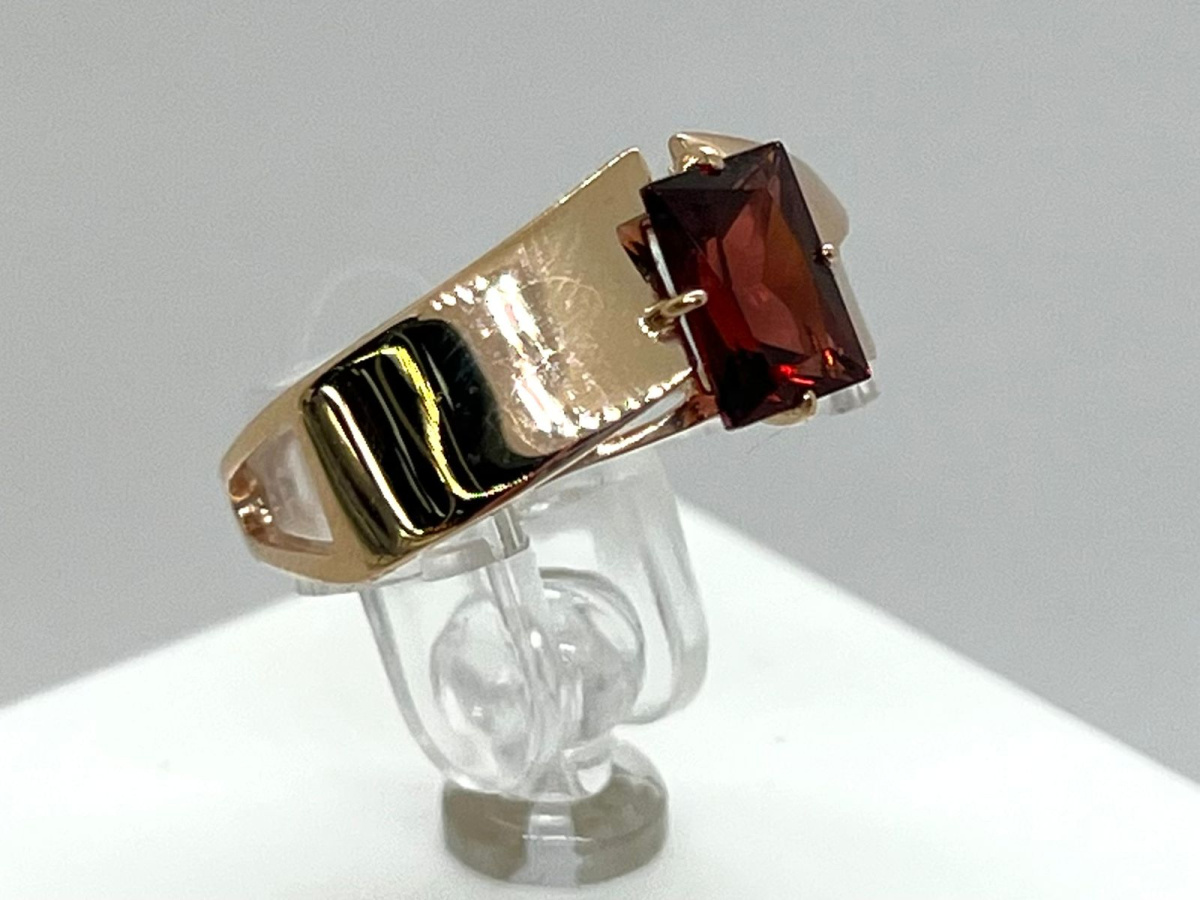 КОЛЬЦО ГРАНАТ (Au 585)