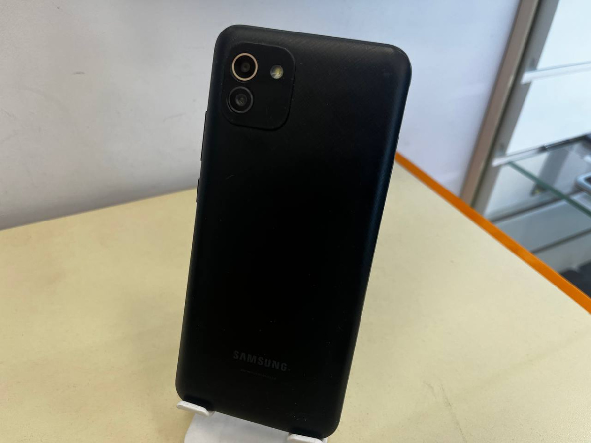 Смартфон Samsung Galaxy A03 4/64