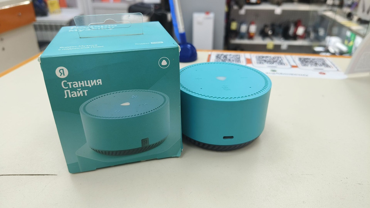 Умная колонка Яндекс Лайт
