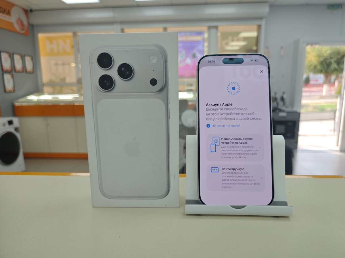 Смартфон Apple Iphone 17 Pro 256Gb