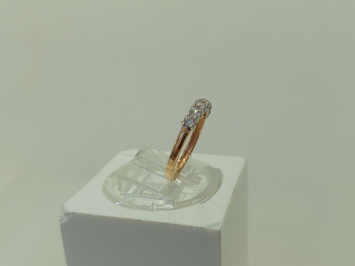 КОЛЬЦО С КАМНЯМИ (Au 585)