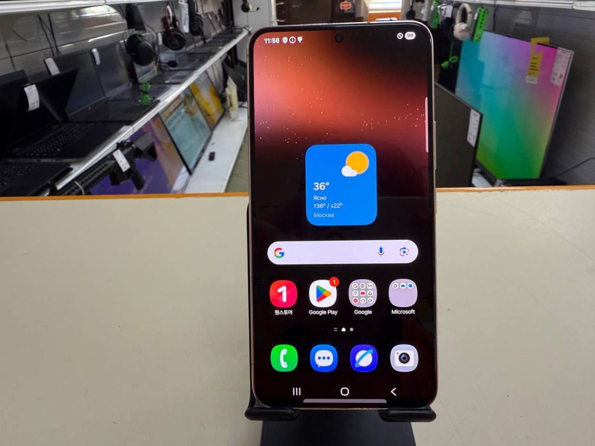 Смартфон Samsung Galaxy S22 8/256