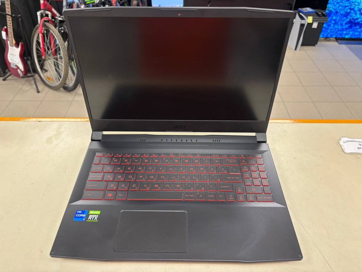 Ноутбук MSI Katana GF66;  Core I5-11400H, GeForce GTX 1650, 8 Гб, 256 Гб, Нет