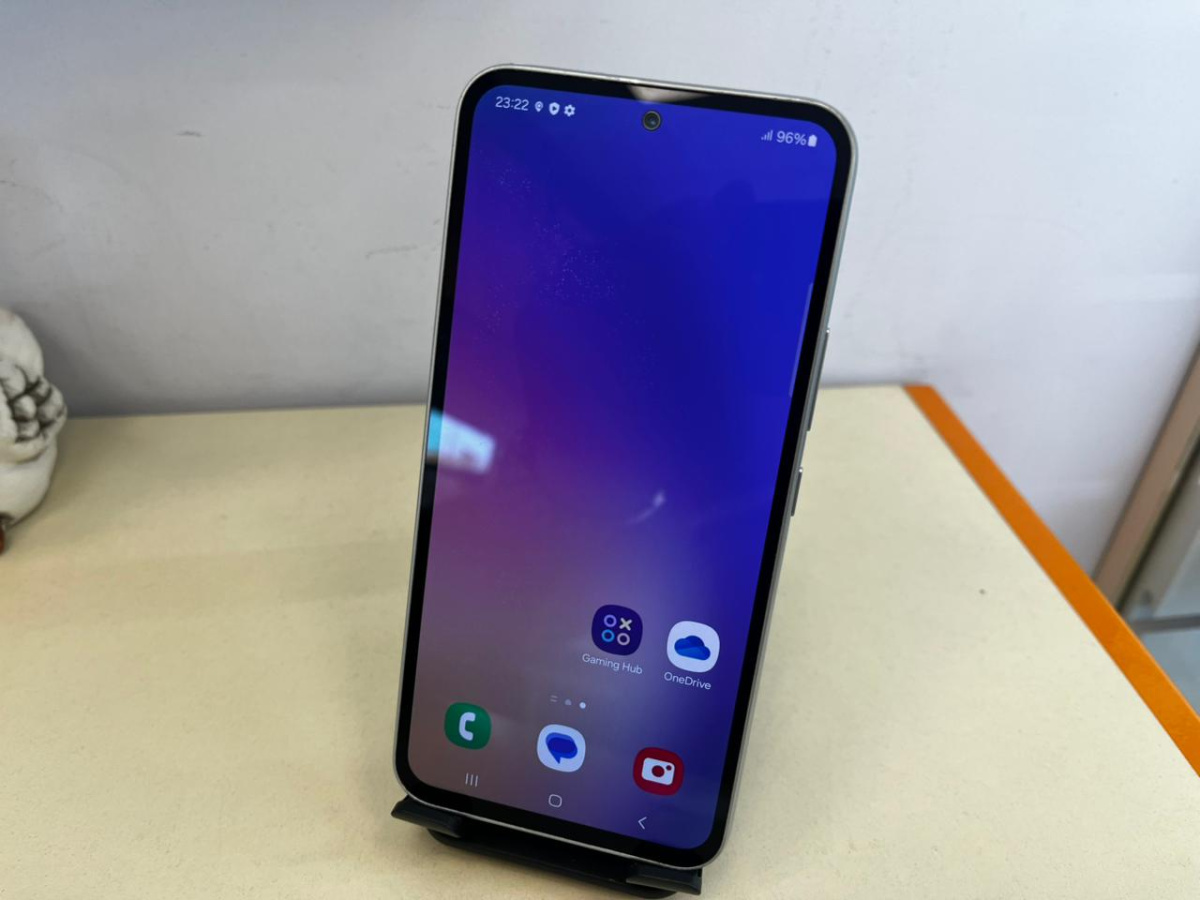 Смартфон Samsung Galaxy A54 8/128