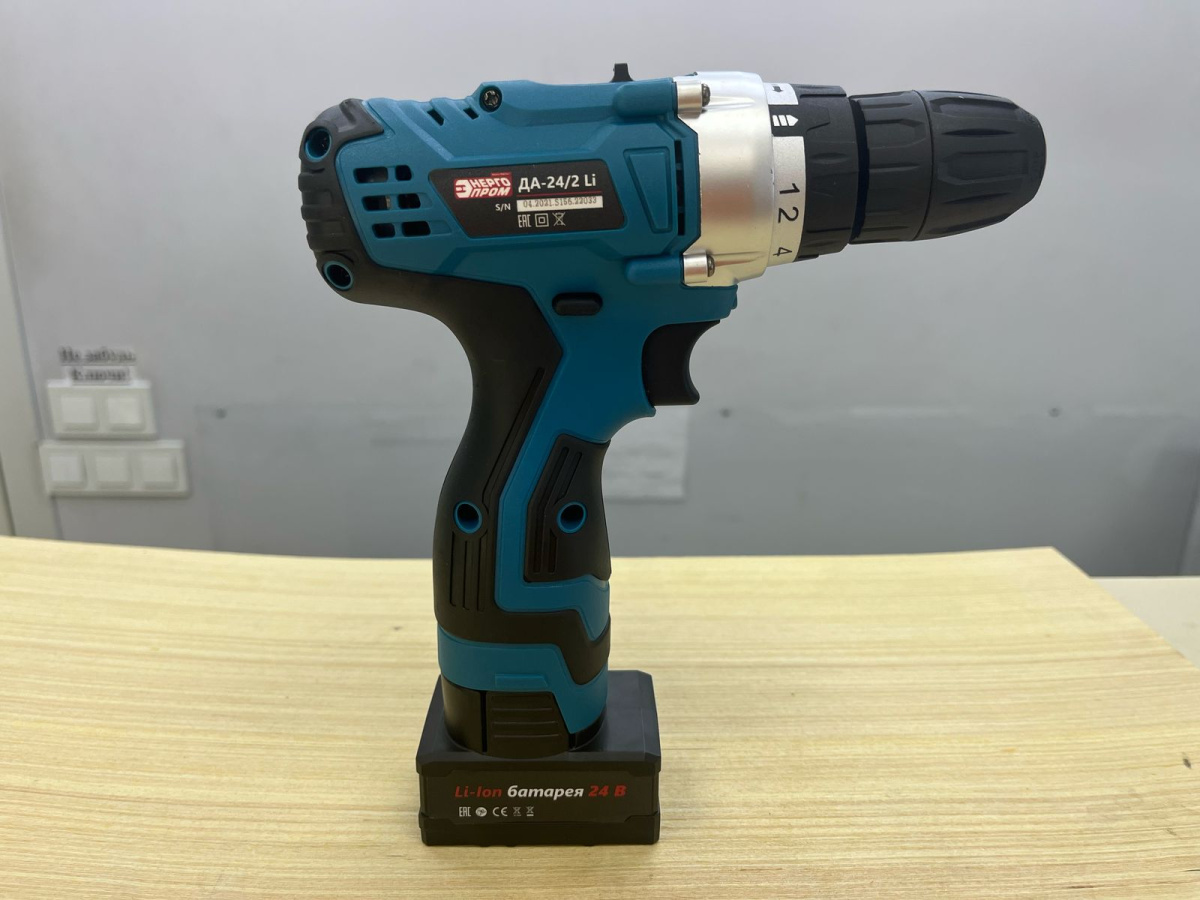 Шуруповерт Энергопром ДА-24/2LI
