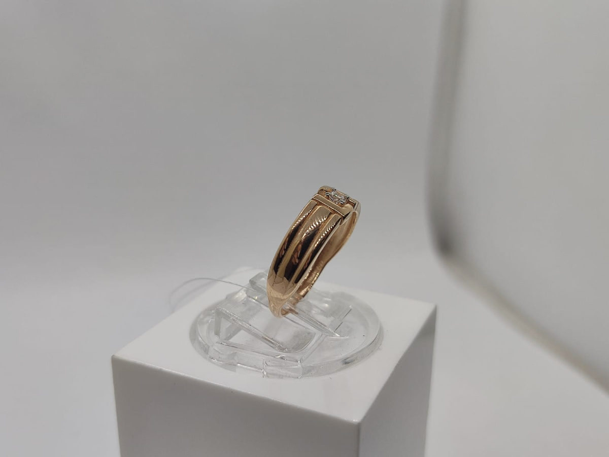 01-117850 КОЛЬЦО С КАМНЯМИ (Au 585)