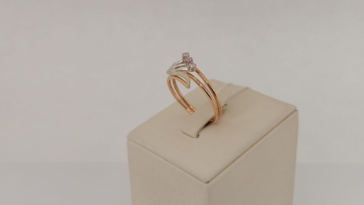 КОЛКМИ585 КОЛЬЦО С КАМНЯМИ (Au 585)