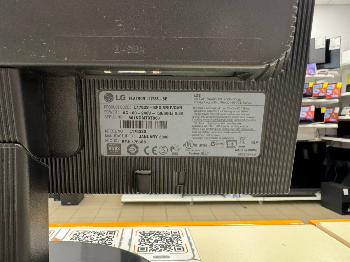 Монитор LG 1753S