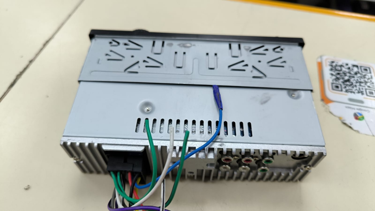 Автомагнитола Skylor RS 610DSP