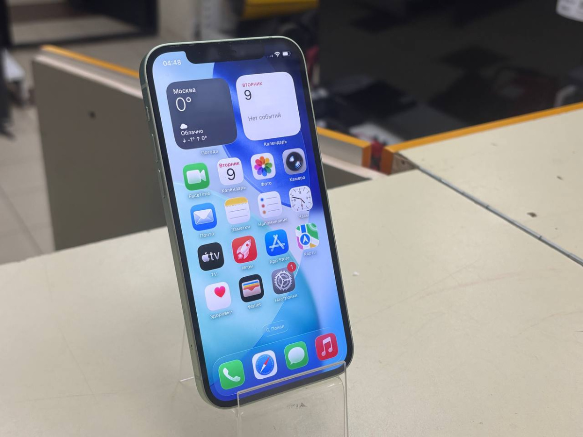 Смартфон Apple iPhone 12 64Gb