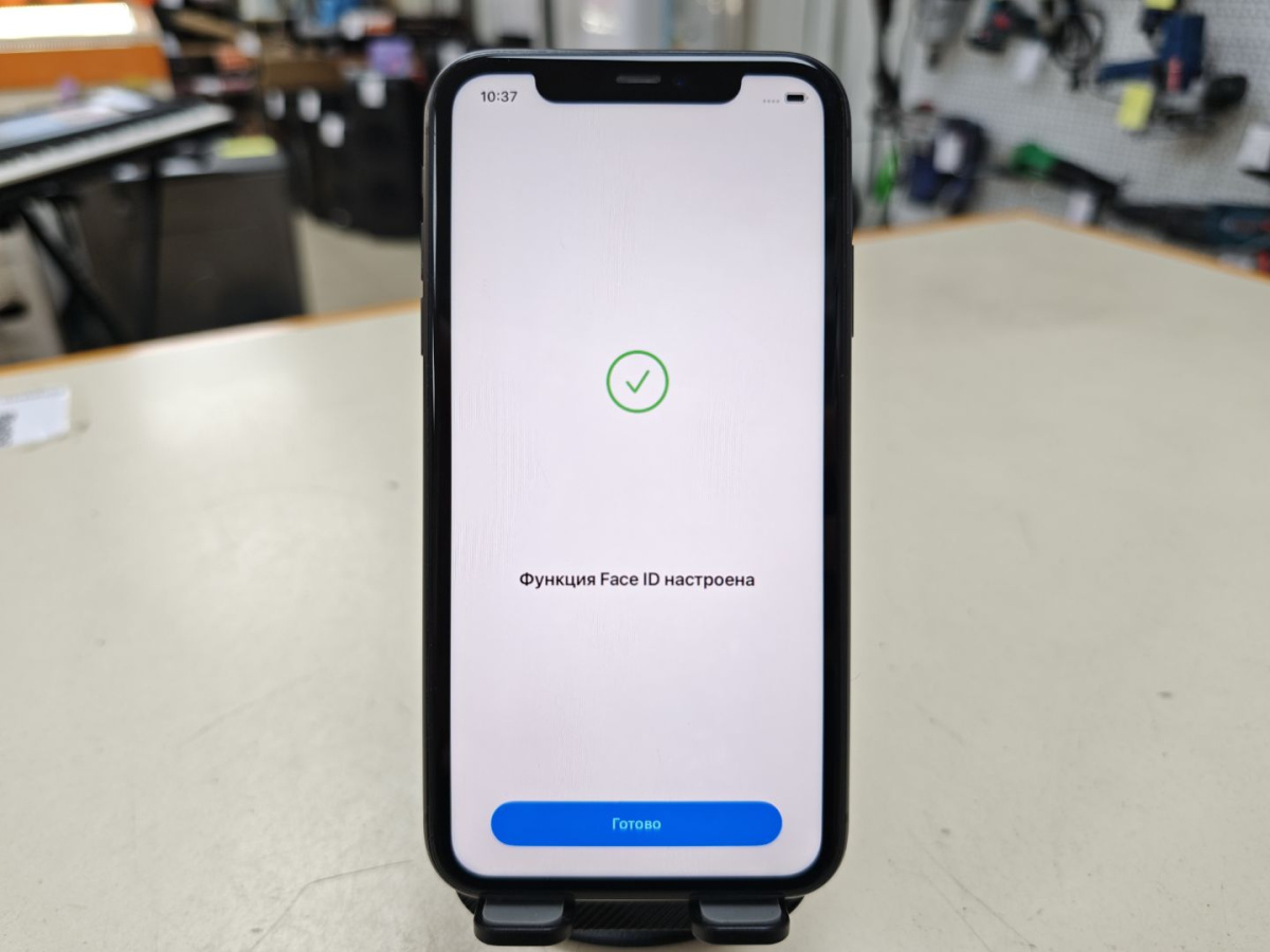 Смартфон Apple iPhone 11 64Gb