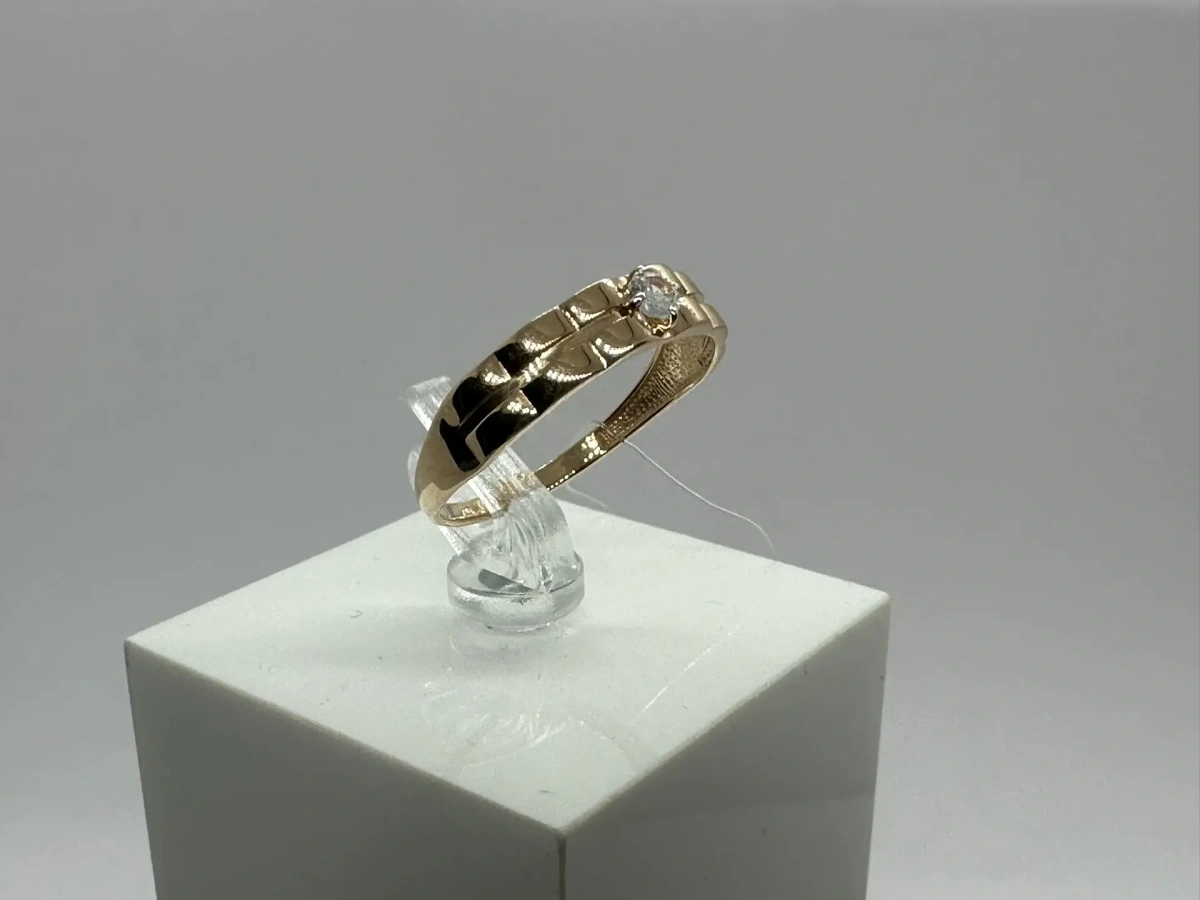 КОЛЬЦО С КАМНЕМ (Au 585)