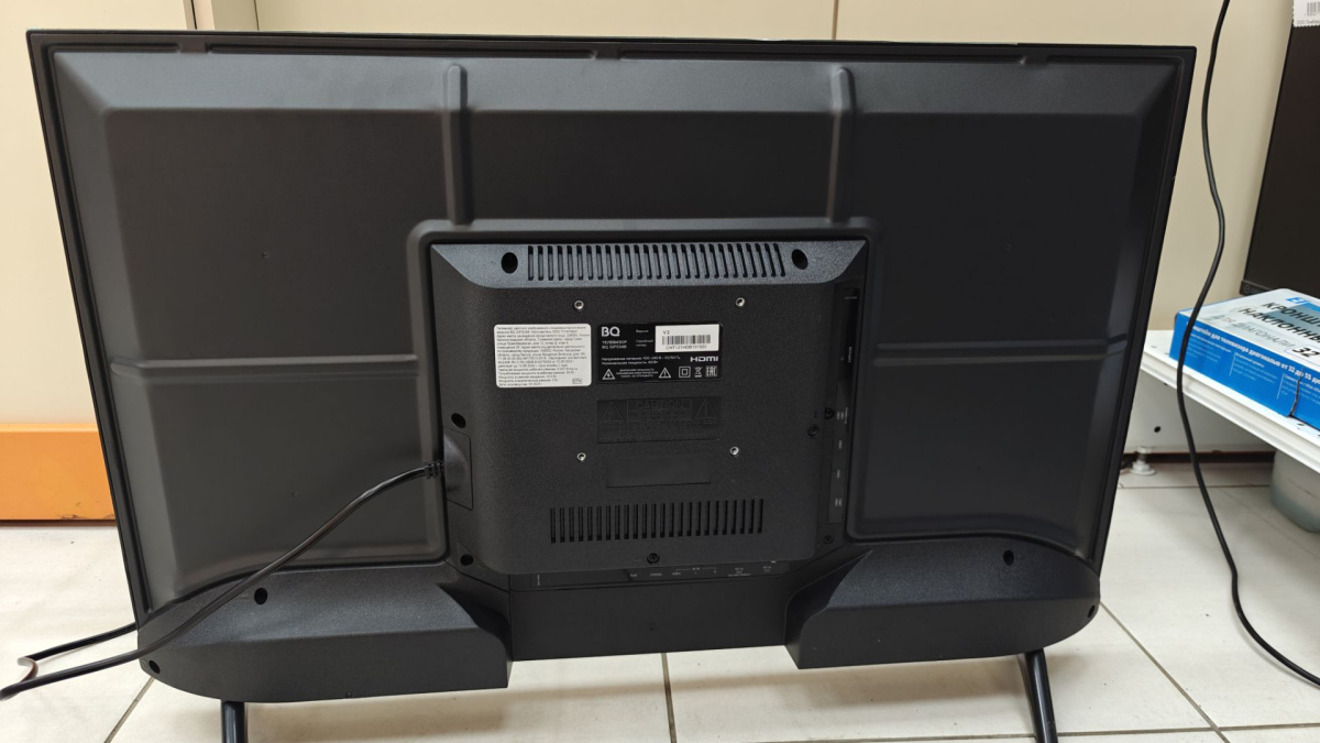 LED Телевизор BQ 32FS34B