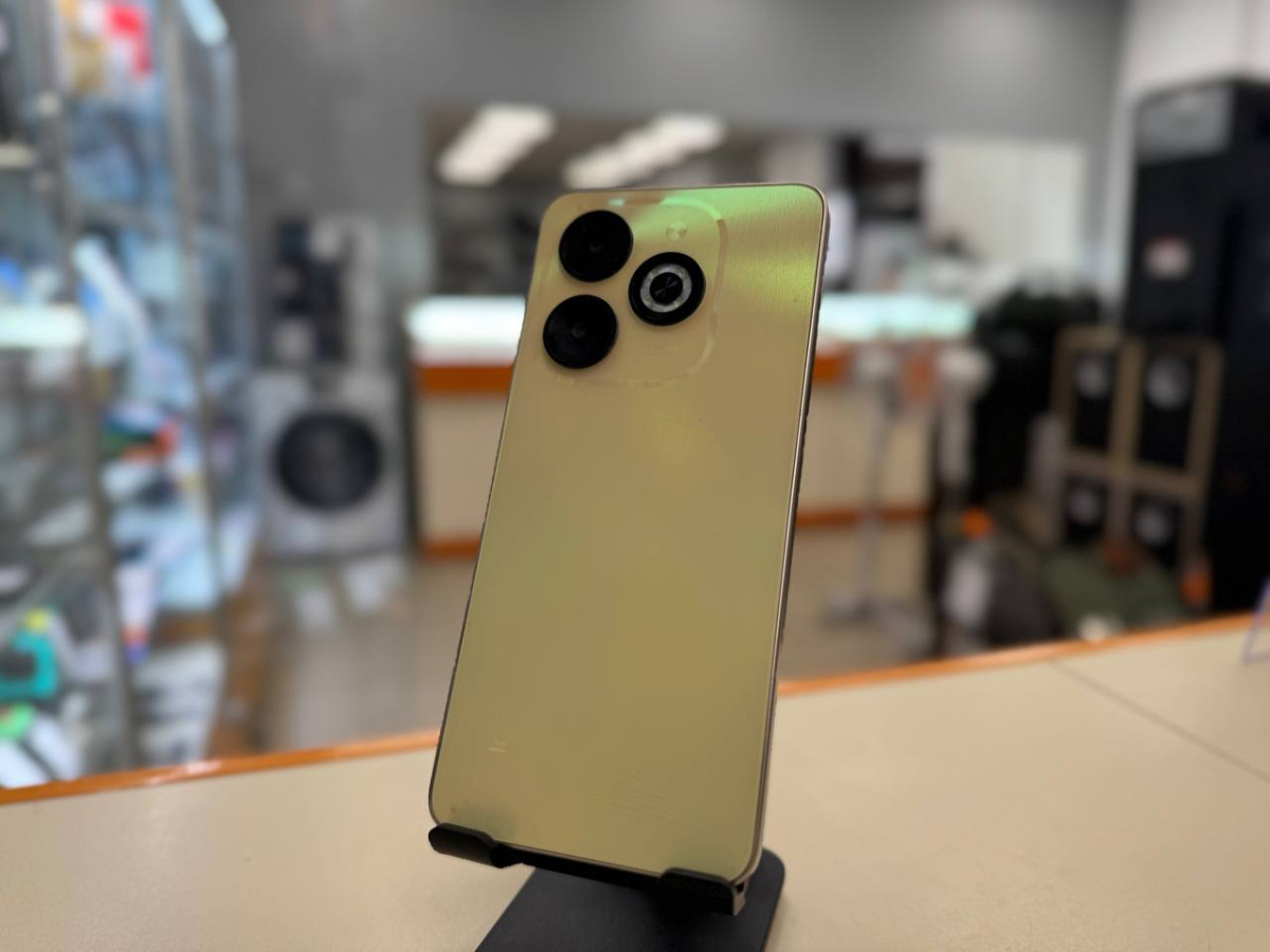 Смартфон Infinix Smart 8 4/128