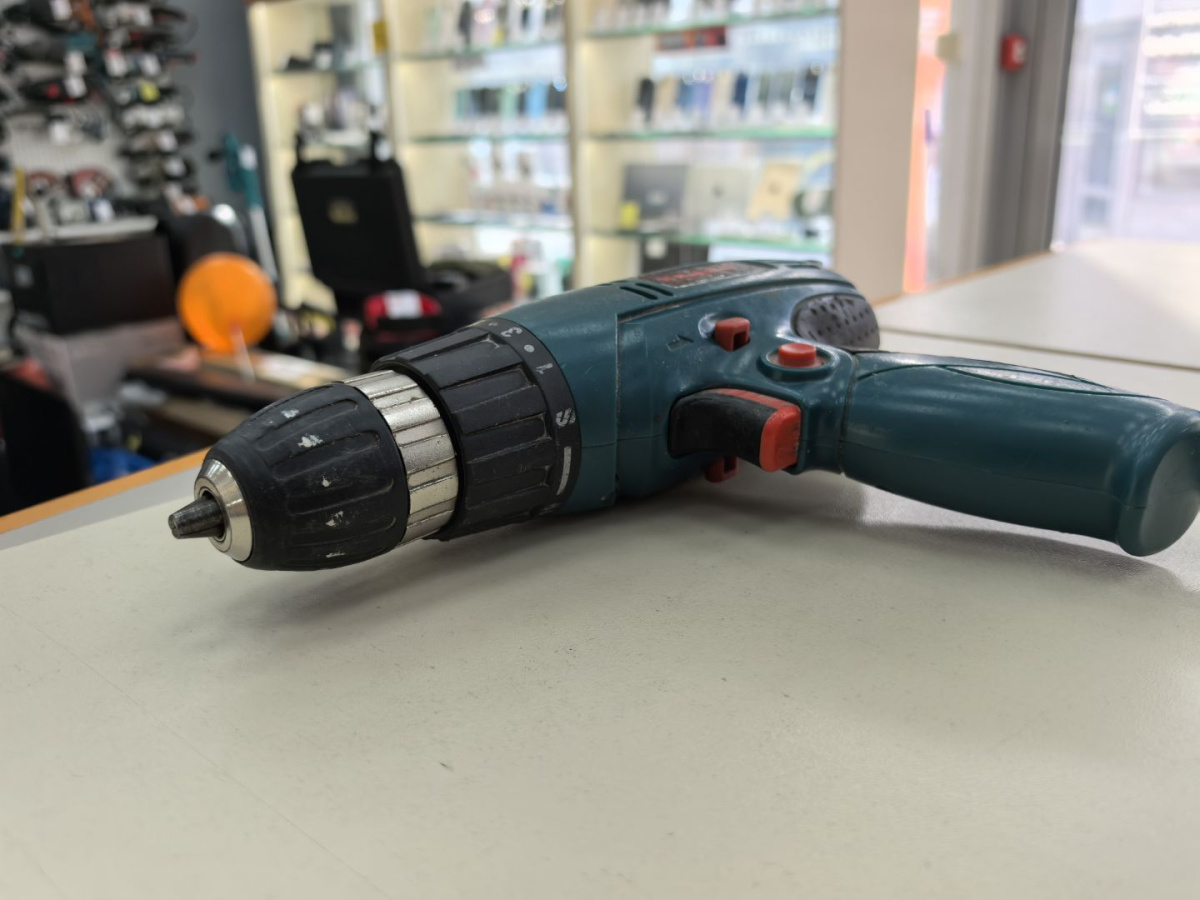 Шуруповерт Hammer DRL 300