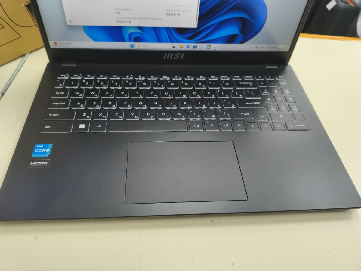 Ноутбук MSI M5-15H1; Core i3-1215U, Intel UHD Graphics, 8 Гб, 256 Гб, Нет