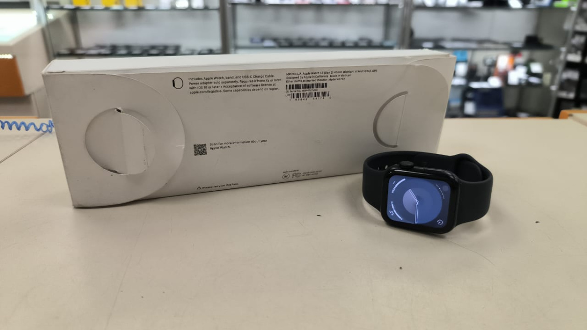 Смарт-часы Apple Watch SE 2022 40mm