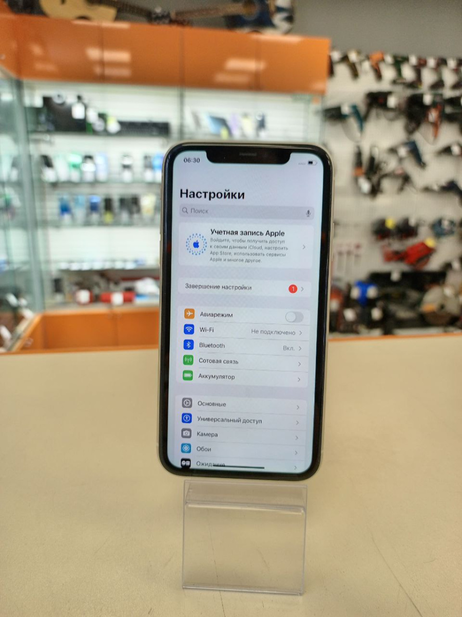 Смартфон Apple iPhone 11 64Gb