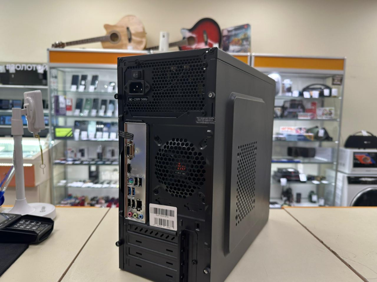 Системный блок IRU 510B6GE; Core I5-12400F, Intel UHD Graphics 730, 16 Гб, 500 Гб, Нет