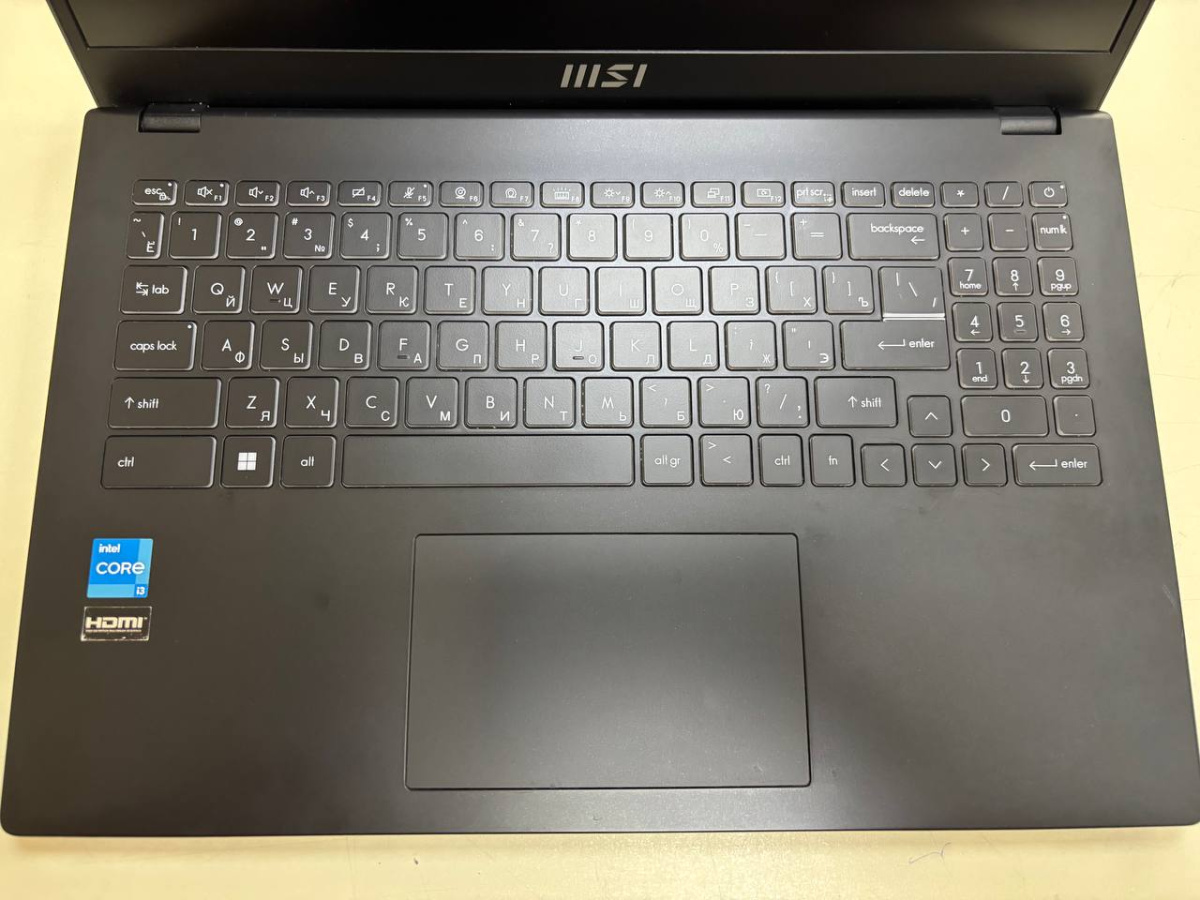 Ноутбук MSI MS-15H1; Core i3-1215U, Intel UHD Graphics, 8 Гб, 256 Гб, Нет