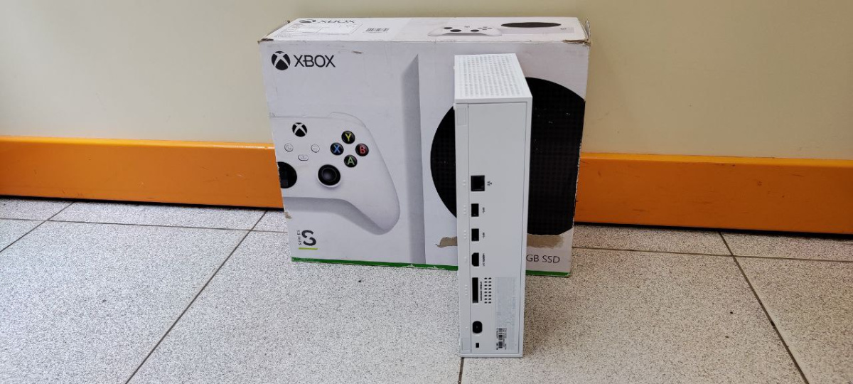 Игровая приставка Xbox Series S 512Gb SSD