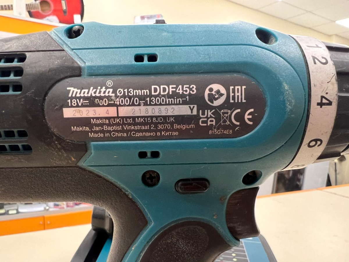 Шуруповерт Makita DDF453