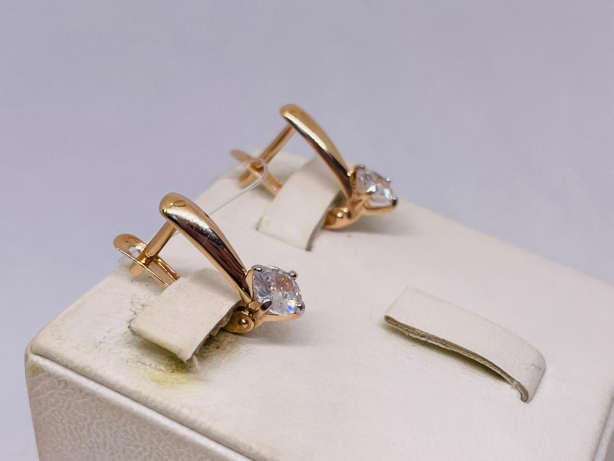 009822-1102 СЕРЬГИ С КАМНЕМ (Au 585)