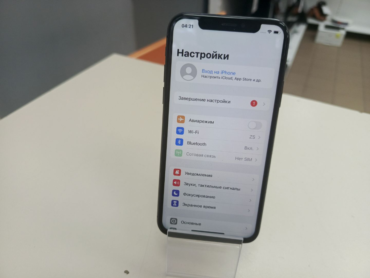 Смартфон Apple iPhone X 64Gb