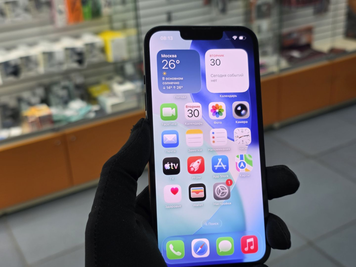 Смартфон Apple iPhone 13 128Gb