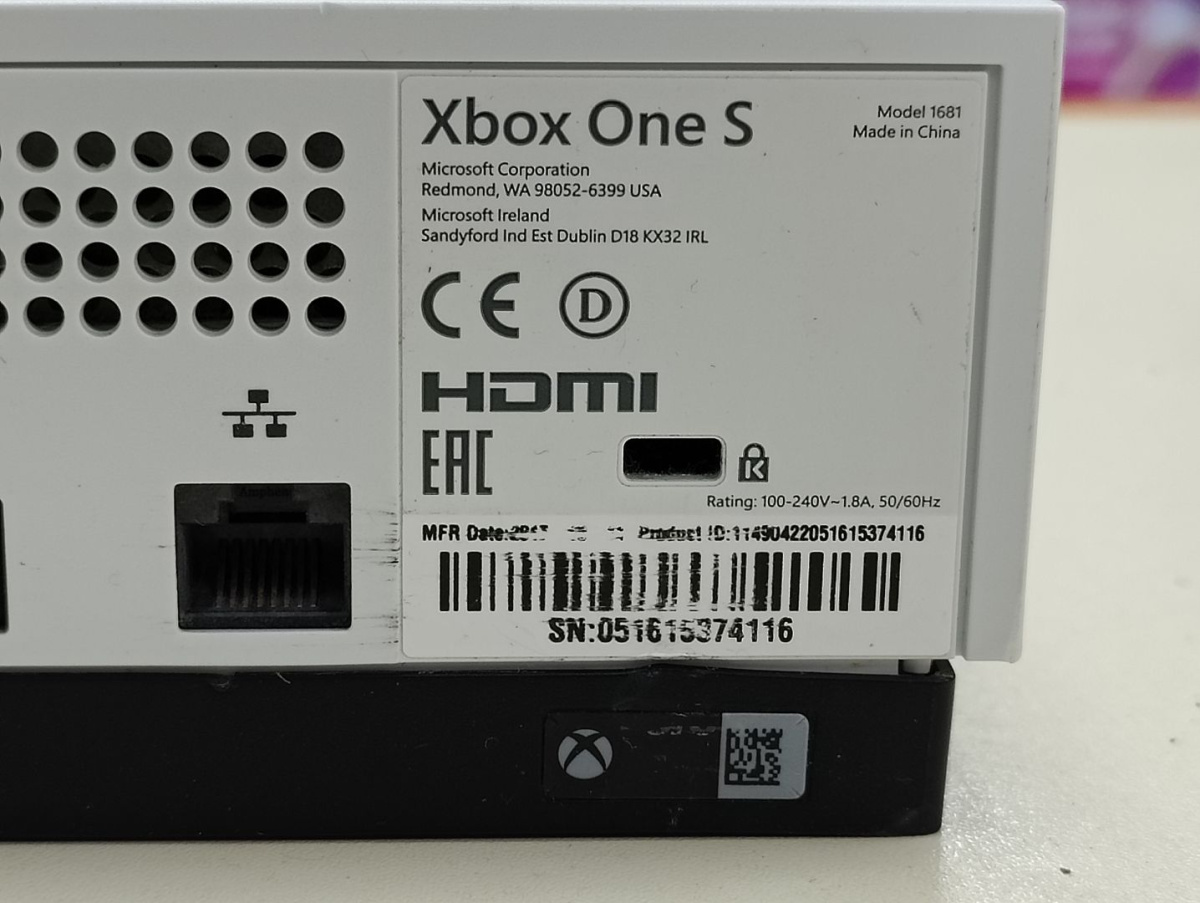 Игровая приставка Xbox One S 500Gb