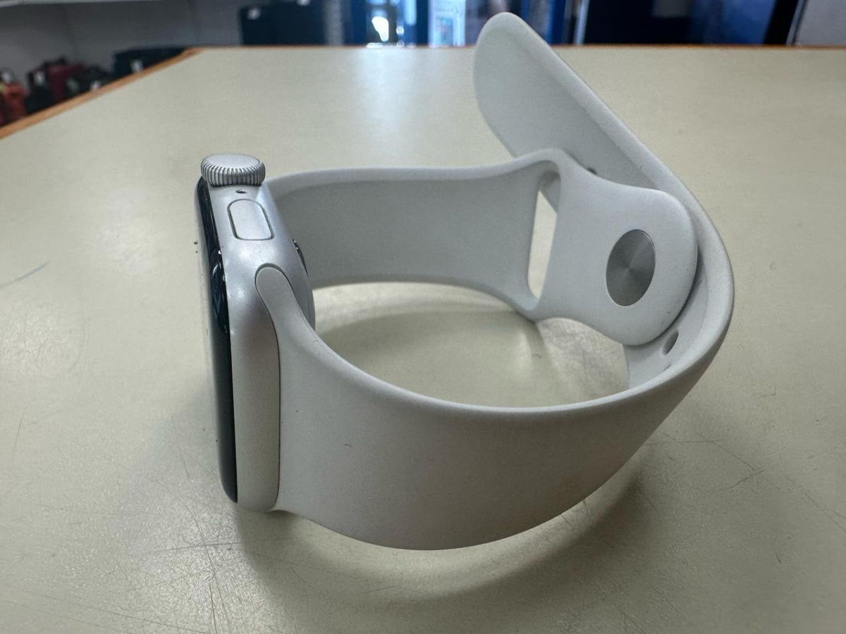 Смарт-часы Apple Watch SE 2022 40mm