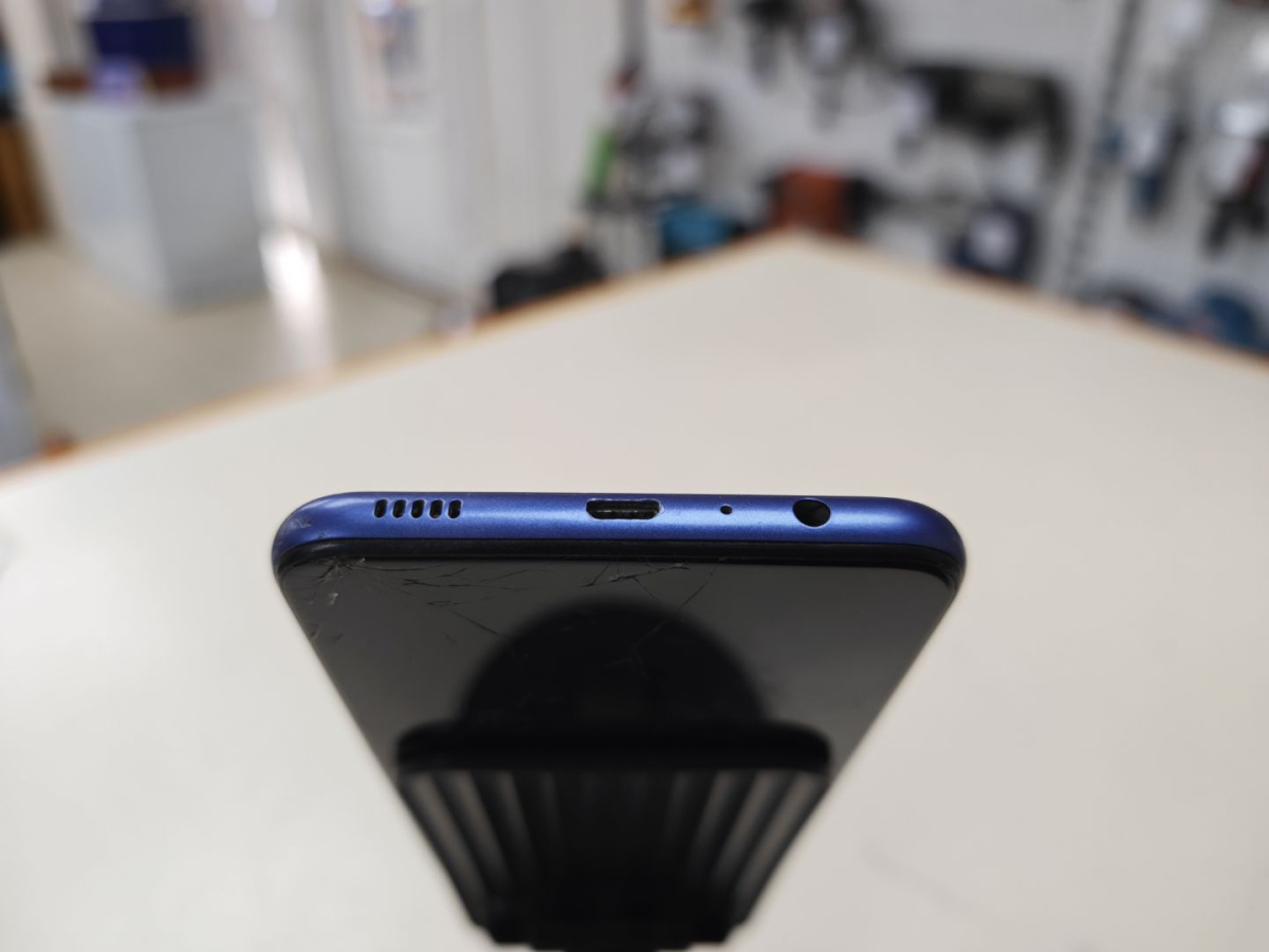 Смартфон Samsung Galaxy A03 3/32