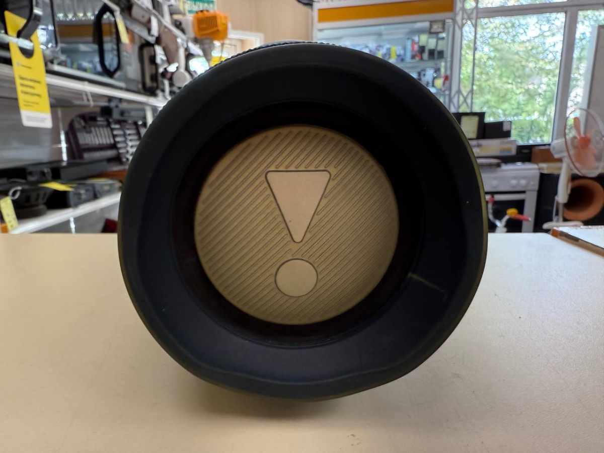 Портативная акустика JBL extrime 2;