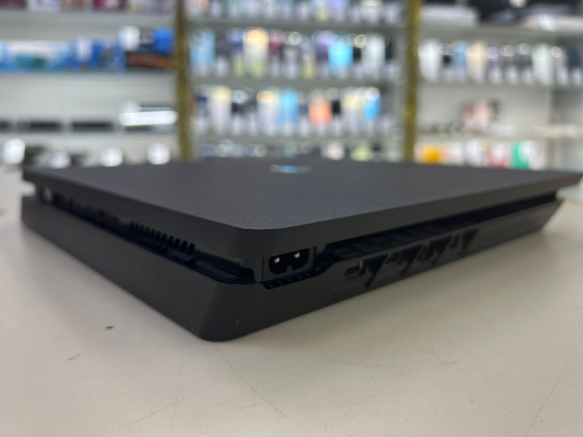 Игровая приставка PlayStation 4 Slim 500GB