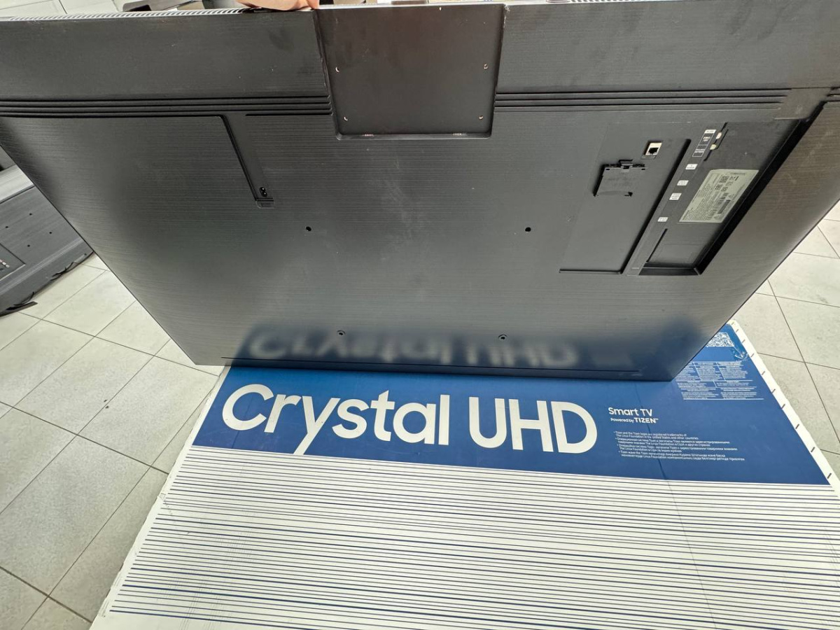 LED Телевизор Samsung UE65TU7640U