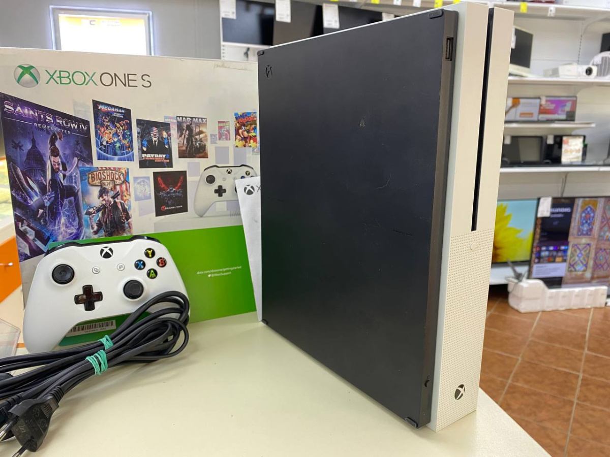 Игровая приставка Xbox One S 1TB