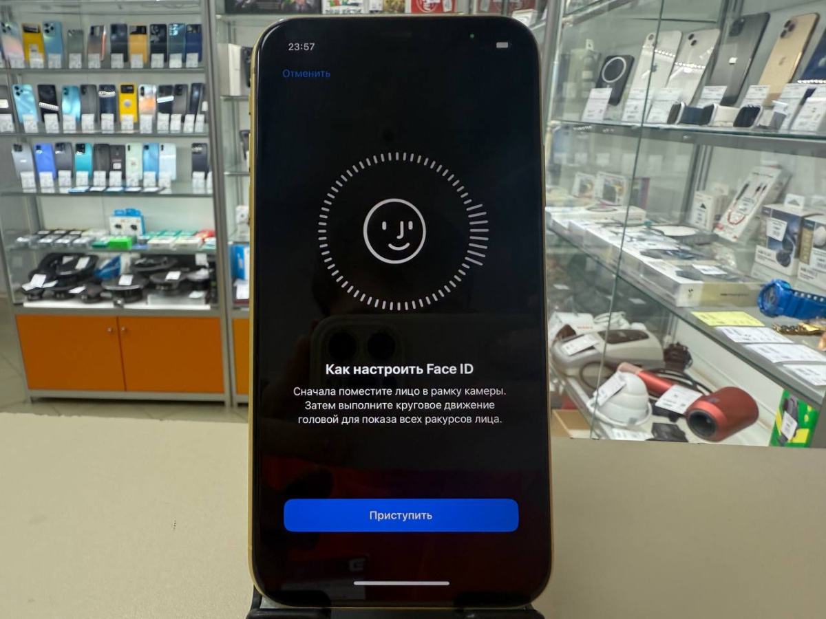 Смартфон Apple iPhone 11 64Gb