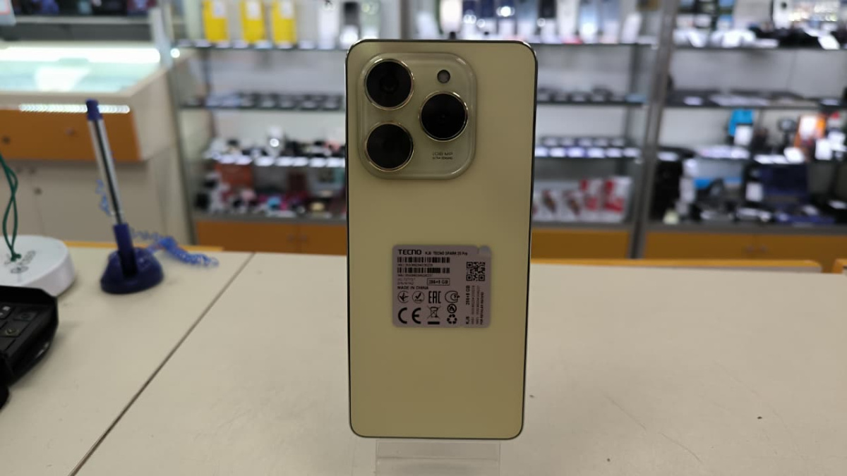 Смартфон Tecno SPARK 20 PRO 8/256