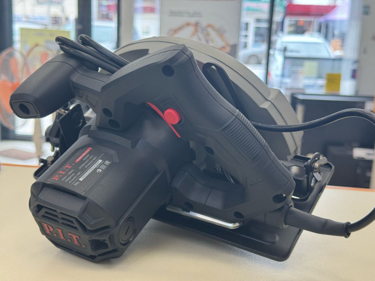 Дисковая пила P.I.T. PKS185-C4