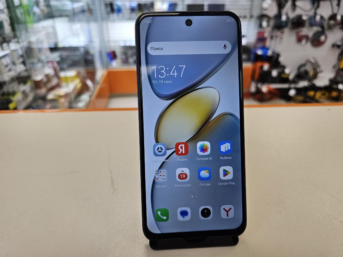 Смартфон Tecno Spark Go1 3/64