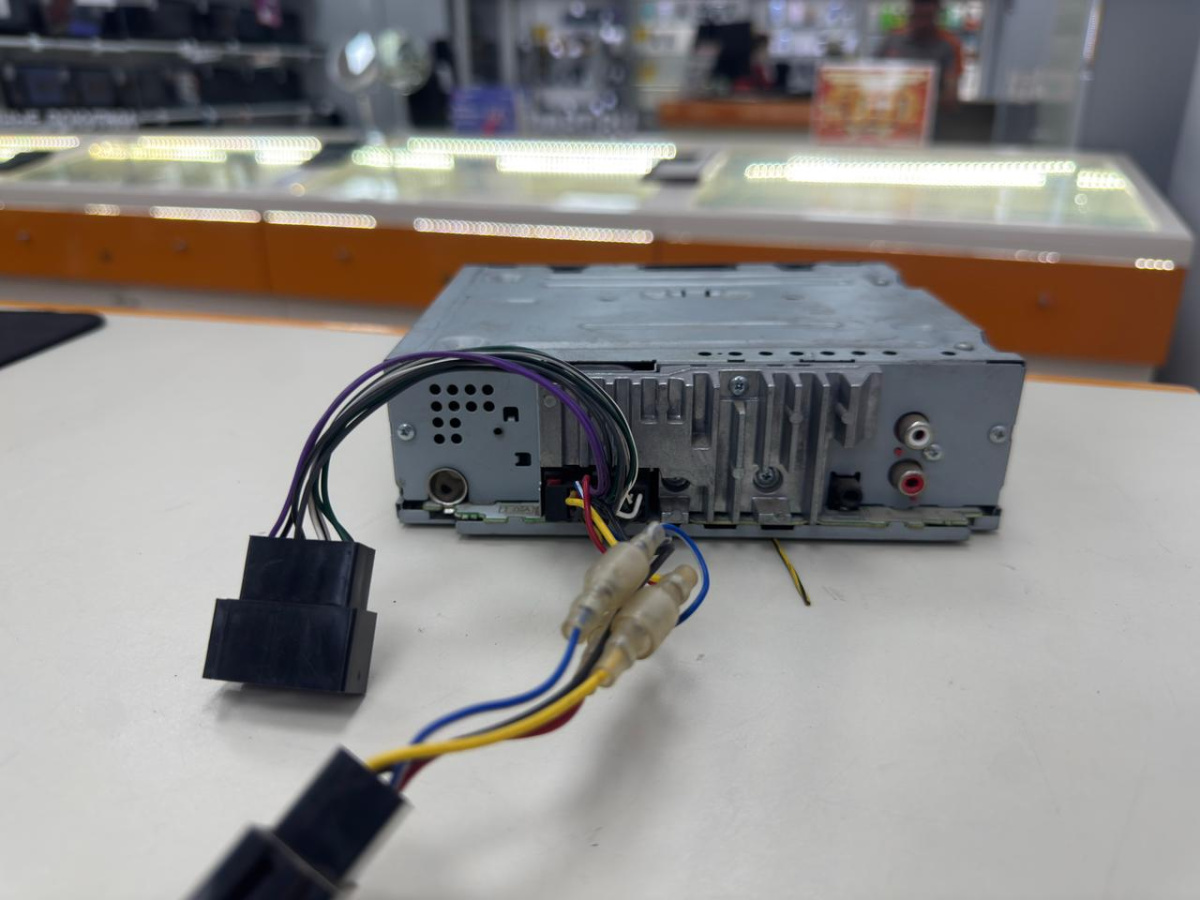 Автомагнитола Pioneer DEH-S101UB