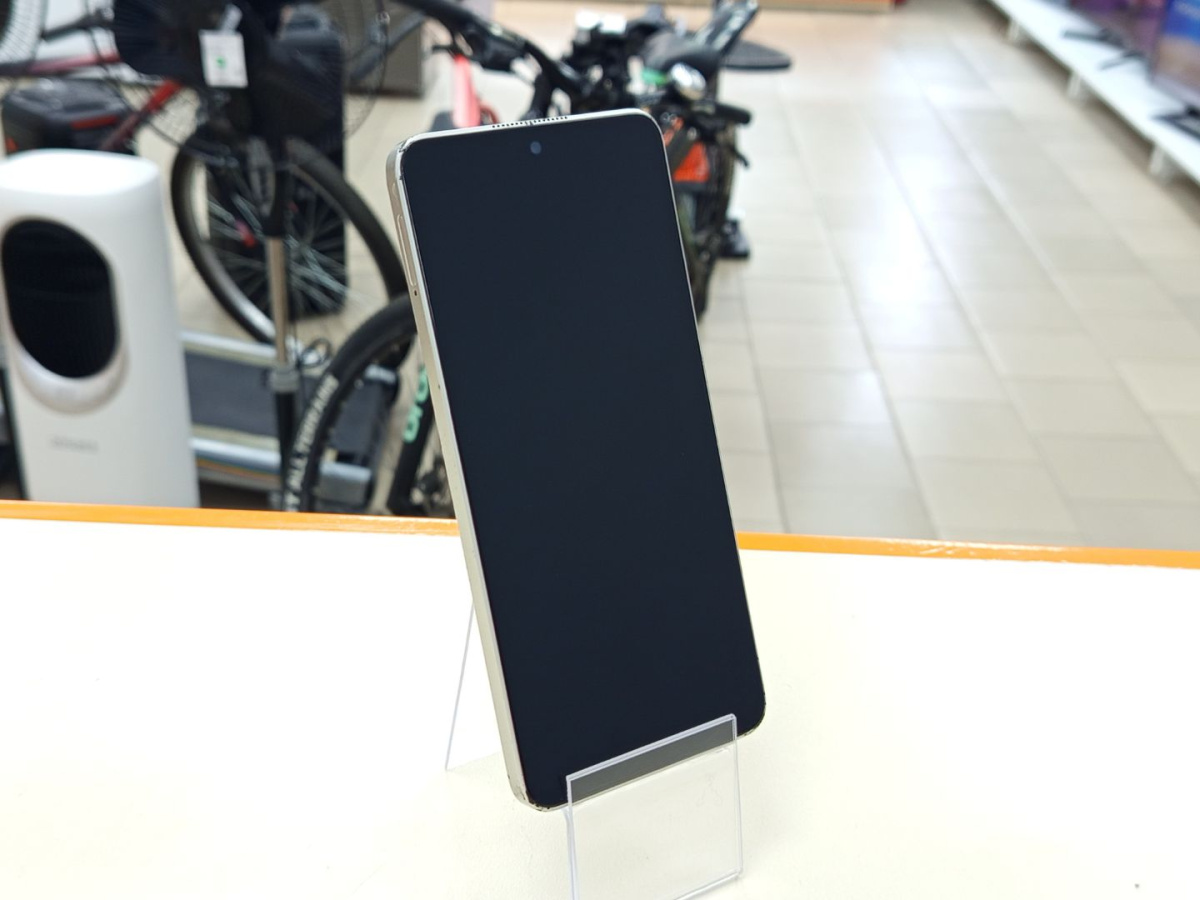 Смартфон Realme 10 Pro 8/128
