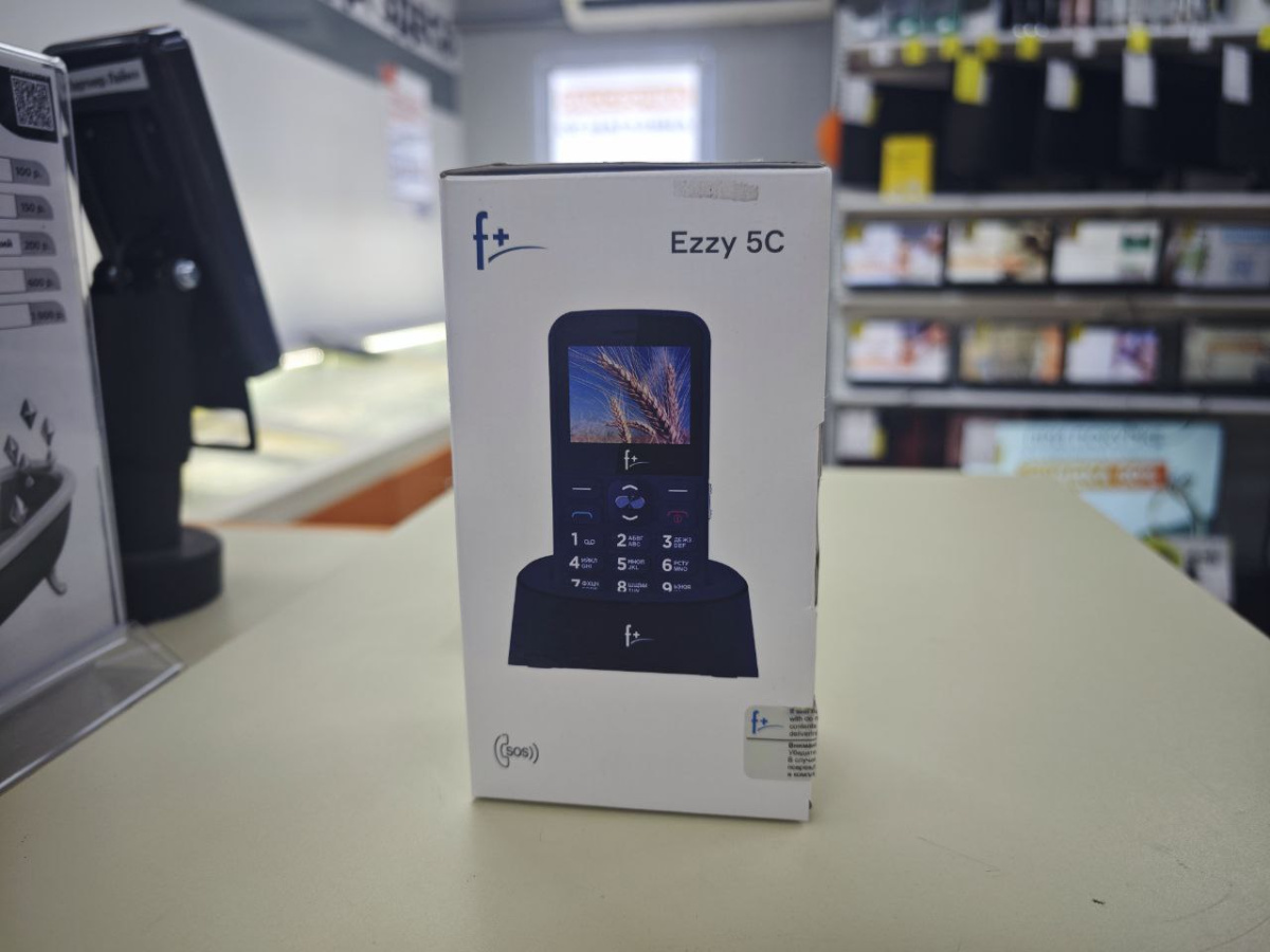 Мобильный телефон F+ Ezzy 5C