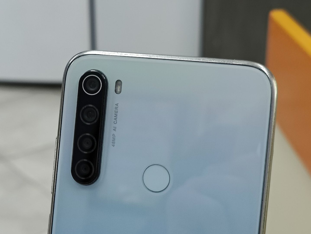 Смартфон Xiaomi Redmi Note 8 4/64