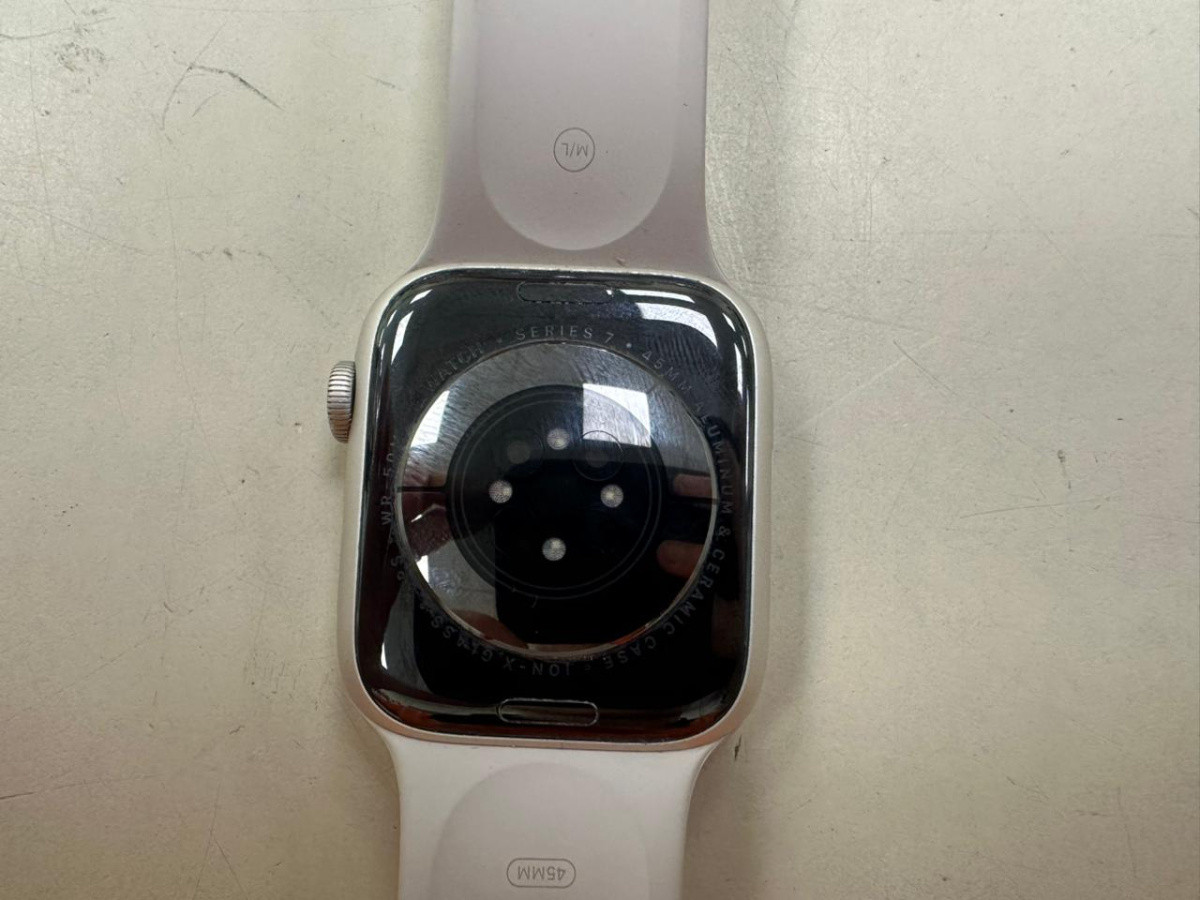 Смарт-часы Apple Watch Series 7 45mm