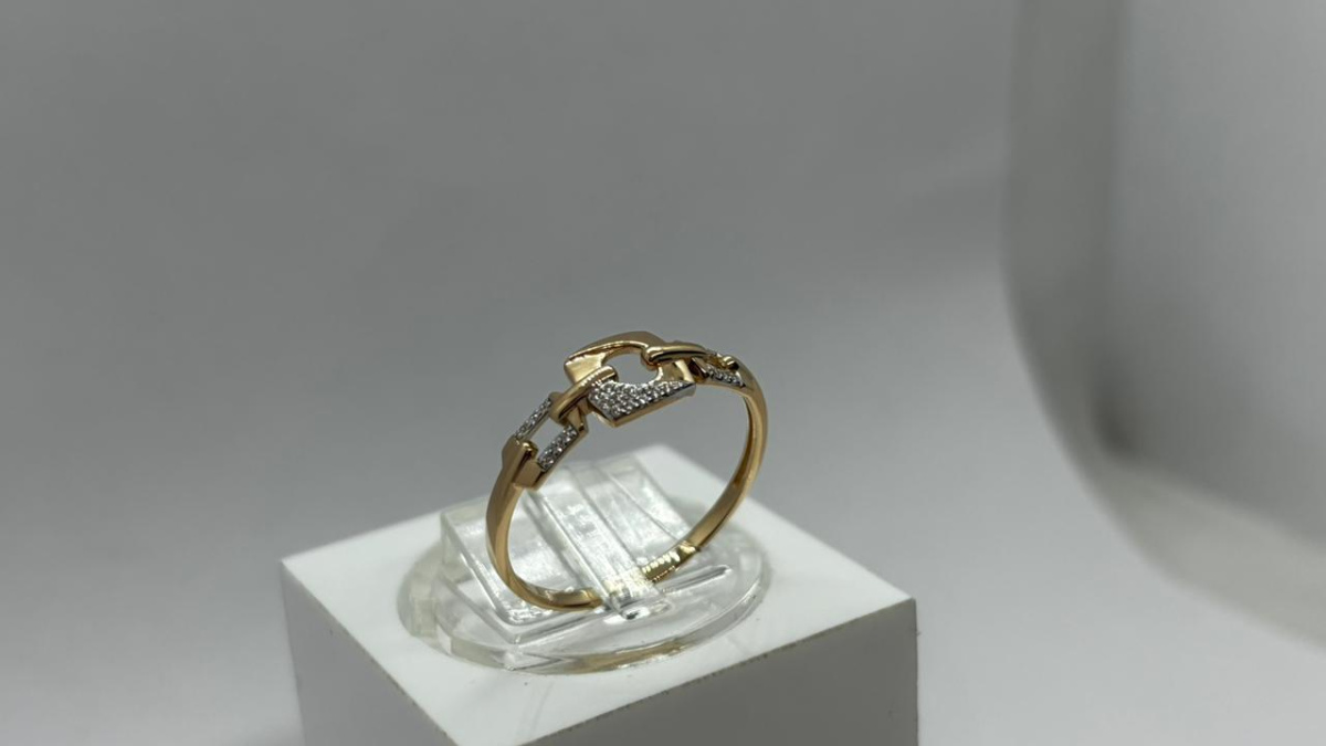 КОЛЬЦО С КАМНЯМИ (Au 585)