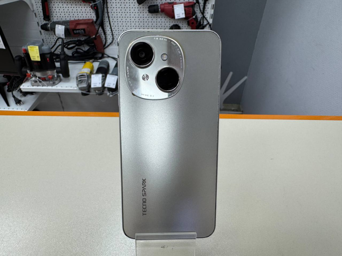 Смартфон Tecno Spark Go1 3/64
